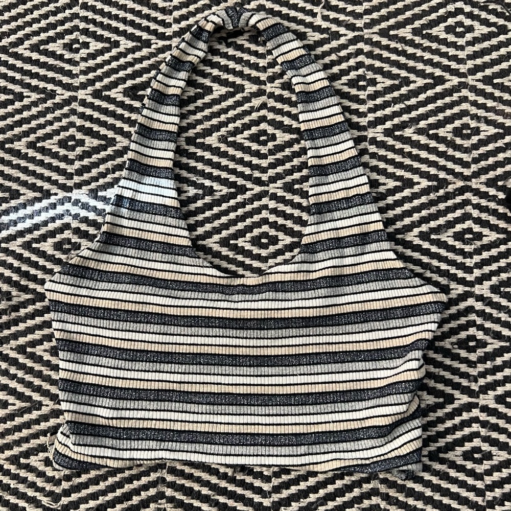 Halter top large crop